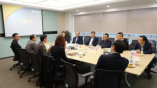 复旦大学管理学院院长陆雄文教授一行莅临NBA网站app参观指导