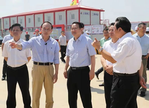 江西省省长易炼红莅临上海NBA网站app南昌项目建设现场调研
